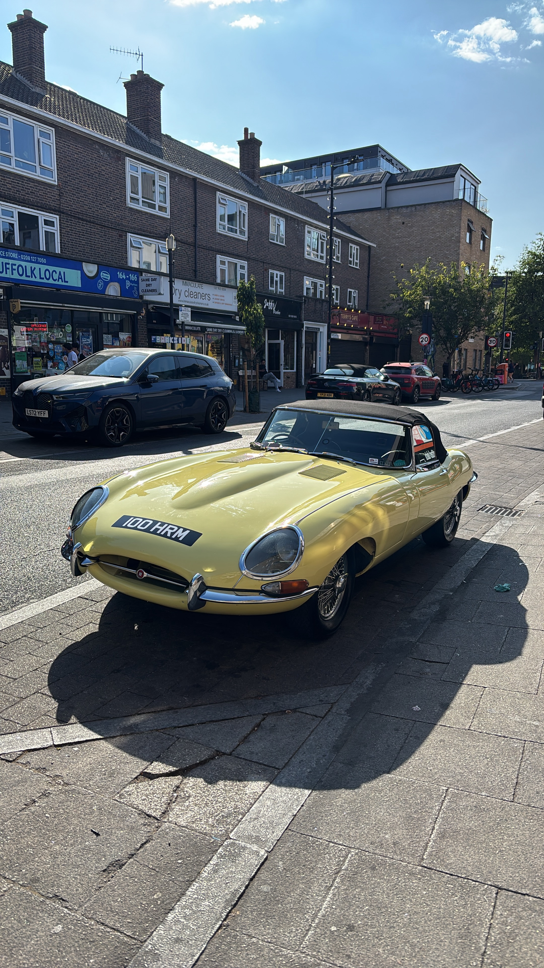 Captura vertical 4 de la app GTSpotters